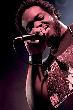 A photo of Minneapolis-based rapper/beatboxer Carnage the Executioner (Terrell Woods).