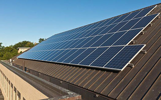 solar panels on the roof of Hiett Hall